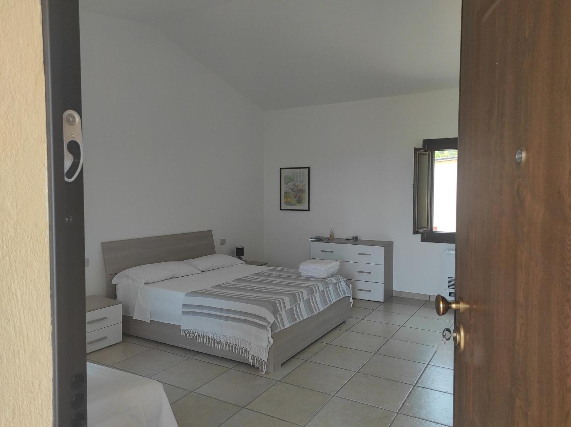 Sa Teria Village Tertenìa Zimmer foto